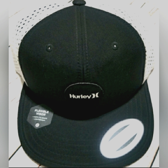 🔷️Hurley Pacific mesh hat, w/flexible visor🔷️ - Picture 2 of 5
